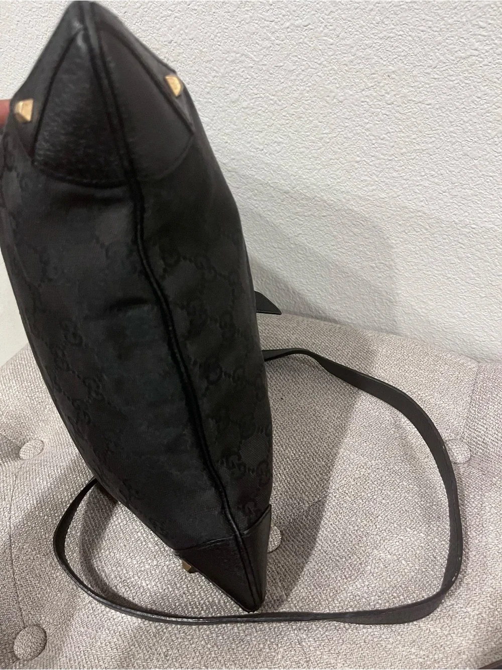 GUCCI GG CANVAS NAILHEAD CROSSBODY BAG.